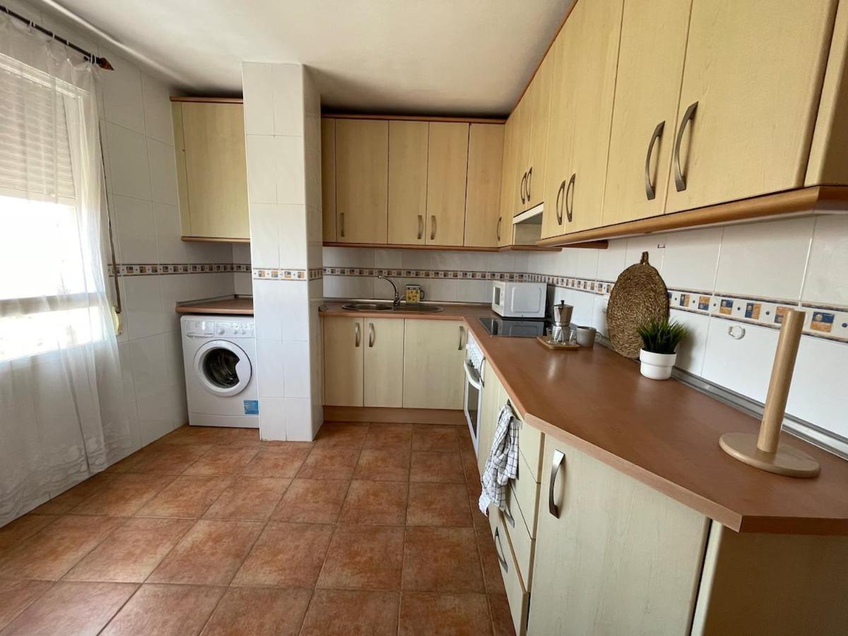 Apartamento y Piso frente al mar con vistas en Garrucha Exterior foto